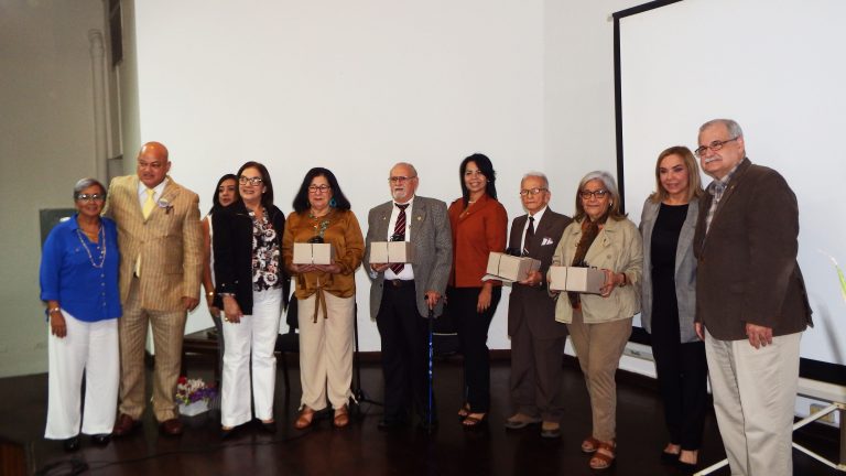 Día del Médico en Puerto Cabello: honrando la historia y el legado de los galenos venezolanos